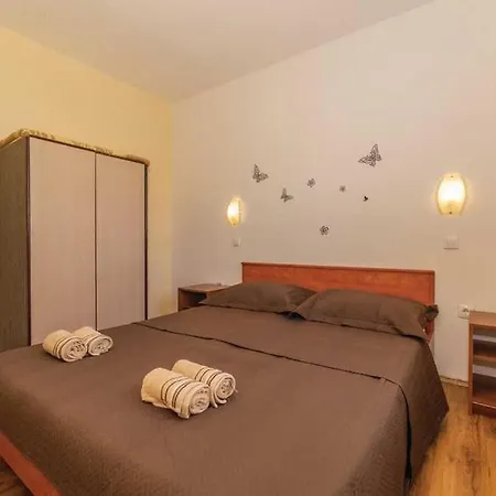 Haus Jelena 2 * Biograd Na Moru