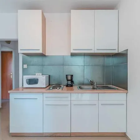 Appartamento Haus Jelena 2 Biograd Na Moru