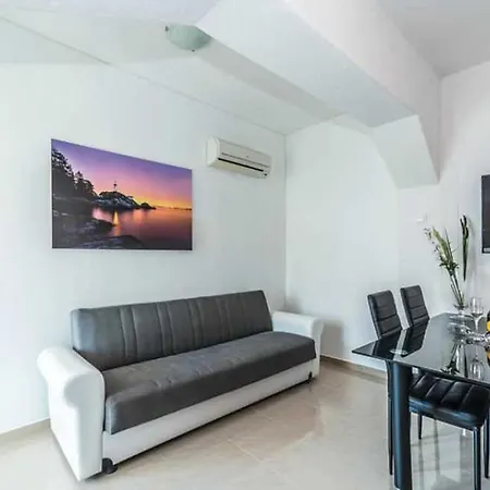 Haus Jelena 2 아파트