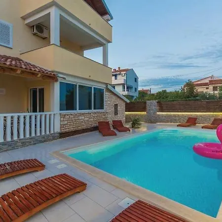 Apartman Haus Jelena 2